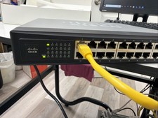 Cisco Small Business SR224 24-Port 10/100 Switch: Unmanaged / Wall & Rack NEW picture