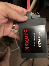 SanDisk 960GB  2.5-inch SATA III (6 Gb/s) SDSSDA-960G With USAGE REPORT picture