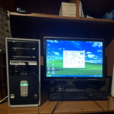 Compaq Presario Tower Desktop AMD Sempron 2.0GHz 256MB Windows XP Black picture