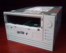IBM 59P6679 ULTRIUM1 Ultrium SCSI Tape Drive Overland 973332-101 HP C7369-00830 picture