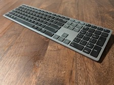Dell KB700 Multi-Device Wireless Keyboard Bluetooth ONLY No USB Receiver picture