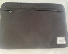Herschel Anchor 15” MacBook Pro M2/M3/M4/M5 Laptop Sleeve - $50 at Apple Store picture