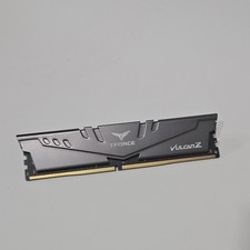 Team Group T-FORCE Vulcan Z 8GB DDR4-3200 UDIMM picture
