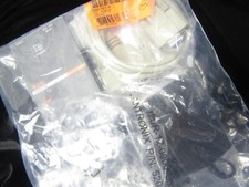 Lantronix EDS1100 Device Server 1x Db-25 Serial 1 x Rj-45 10/100 Base New Bulk picture