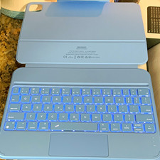 Dexnor DK015 Magnetic Detachable Backlit Keyboard Case Stand Blue iPad Pro 11