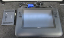 Wacom Cintiq 12WX LCD Drawing Tablet DTZ-1200W picture