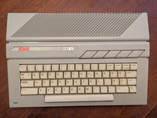 Atari XE 130XE Computer Vintage 100% working picture
