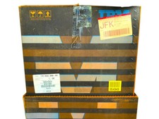 86661RY I IBM Netfinity 7100 1RY PIII Xeon 550 MHz 256 MB Server BRAND NEW picture