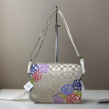 NEW Rare Coach Daisy Applique iPad / Tablet Crossbody Case  # F63818 picture