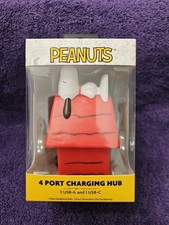 PEANUTS SNOOPY RED DOGHOUSE CHARGING HUB (4-Port) picture