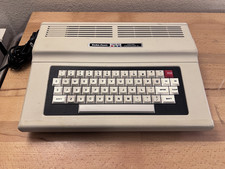 Radio Shack TRS-80 Color Computer 2 CoCo 2 Retro 8-Bit Home Computer Vintage picture