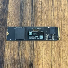 Western Digital WD_BLACK SN770 2TB NVMe M.2 PCIe Gen4 SSD 5150MB/s - 100% Health picture