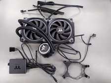 ThermalTake Floe Riing Plus 240 AMD socket TR4 Threadripper picture