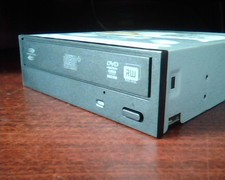 HP Super Multi DVD Rewriter GH15L A2CH July 2008 410125-501 SATA DVDRW Drive picture