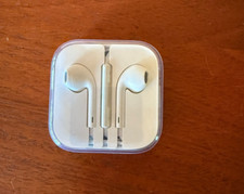 AUTHENTIC APPLE EARPODS ORIGINAL HEADSET 3.5mm jack for iPHONE iPAD iPOD picture