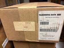 Tandberg 7212  IBM  45E2469 800/1600GB Ultrium LTO-4 HH LVD Loader ready picture