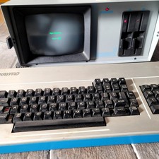 Kaypro Kaypro 2 Vintage Home Computer with Keyboard, Serial and Parallel Ports picture