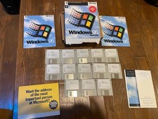 Microsoft Windows 95 Upgrade for Windows and DOS 3.5'' Floppy Disks picture