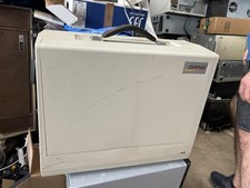 Vintage Compaq PLUS Portable Personal Computer - For Parts / Repair Only picture