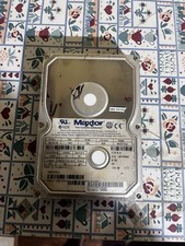 Maxtor 33073U4 30GB IDE PATA 3.5” Internal Hard Drive Vintage Retro PC Untested picture