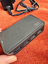Insignia USB 3.0 4-Port Powered Hub 1:4 Splitter w/ AC Adapter Black picture