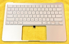 Apple MacBook Neo 13