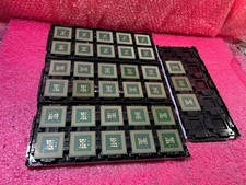 LOT 33 Intel Processor Celeron SL54Q 850MHz 100MHz 128KB Cache Socket picture