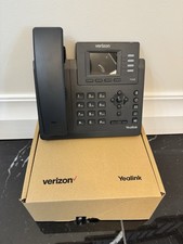 Yealink T33GB Verizon Business Desk Phone, 4 VoIP lines, 2.4-Inch Color Display picture