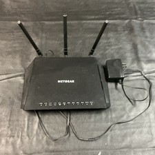 NETGEAR Nighthawk AC1750 R6700v3 Dual-Band Router 4-Port USB 3.0 Black picture