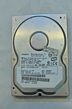Hitachi Deskstar HDS722580VLAT20 61.4GB 3.5