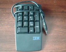 IBM Keypad KU-9880 CEM 00-25 A01 09N5548 black USB - nice condition Vintage picture
