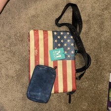 NwT Montana West USA Flag Waterproof Laptop Sleeve Messenger Bag 15” Great Gift picture