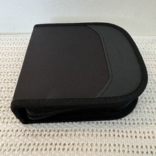 Staples Black CD/DVD storage Case Zipper Black Holds 32 Discs picture