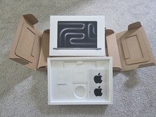 Original Apple MacBook Pro 14