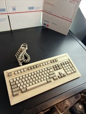 Vintage Fujitsu Peerless FKB4700 DIN5 Keyboard (FOR PARTS) picture
