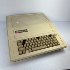 Apple IIe Vintage Computer A2S2064 - AS IS - UNTESTED - FOR PARTS ONLY picture